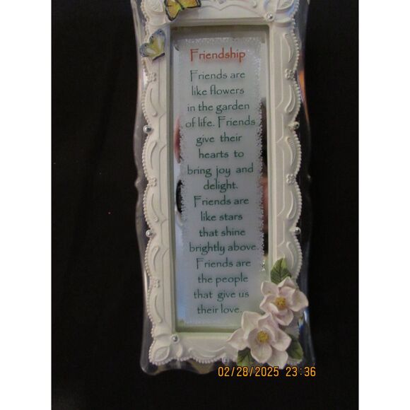 Friendship plaque picture gallery wall wall hanging flowers butterflies love - Picture 1 of 9